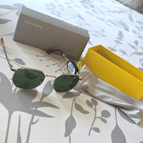 Hawkers men polarised - hawkers,